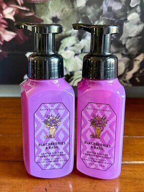 NEW 2-Pc BLACKBERRIES & BASIL Foaming Hand Soap Bath & Body Works
